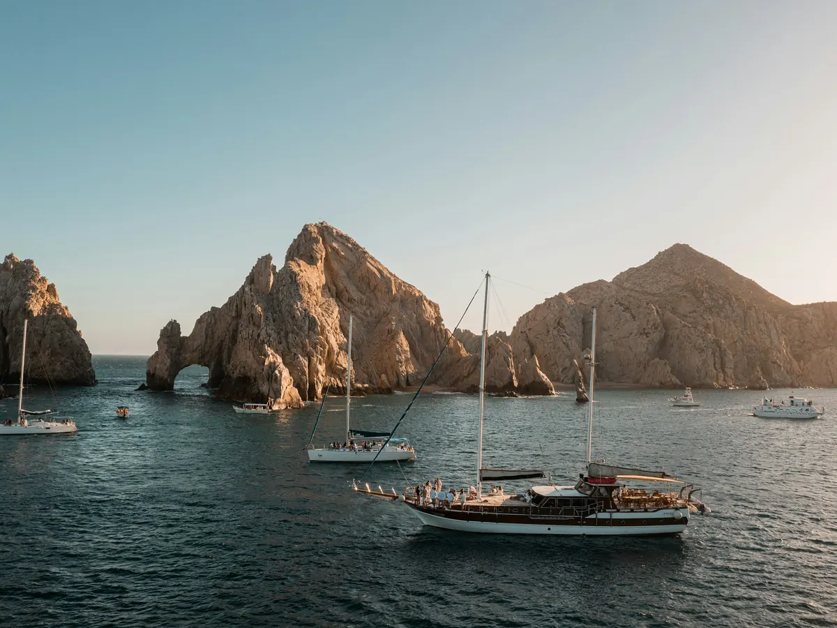 Sailboat near the rock arch at Cabo San Lucas